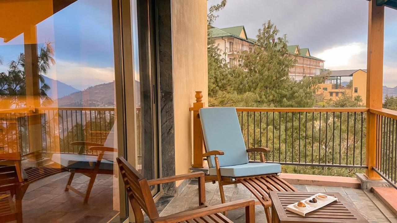 Taj Theog Resort & Spa Шимла Экстерьер фото