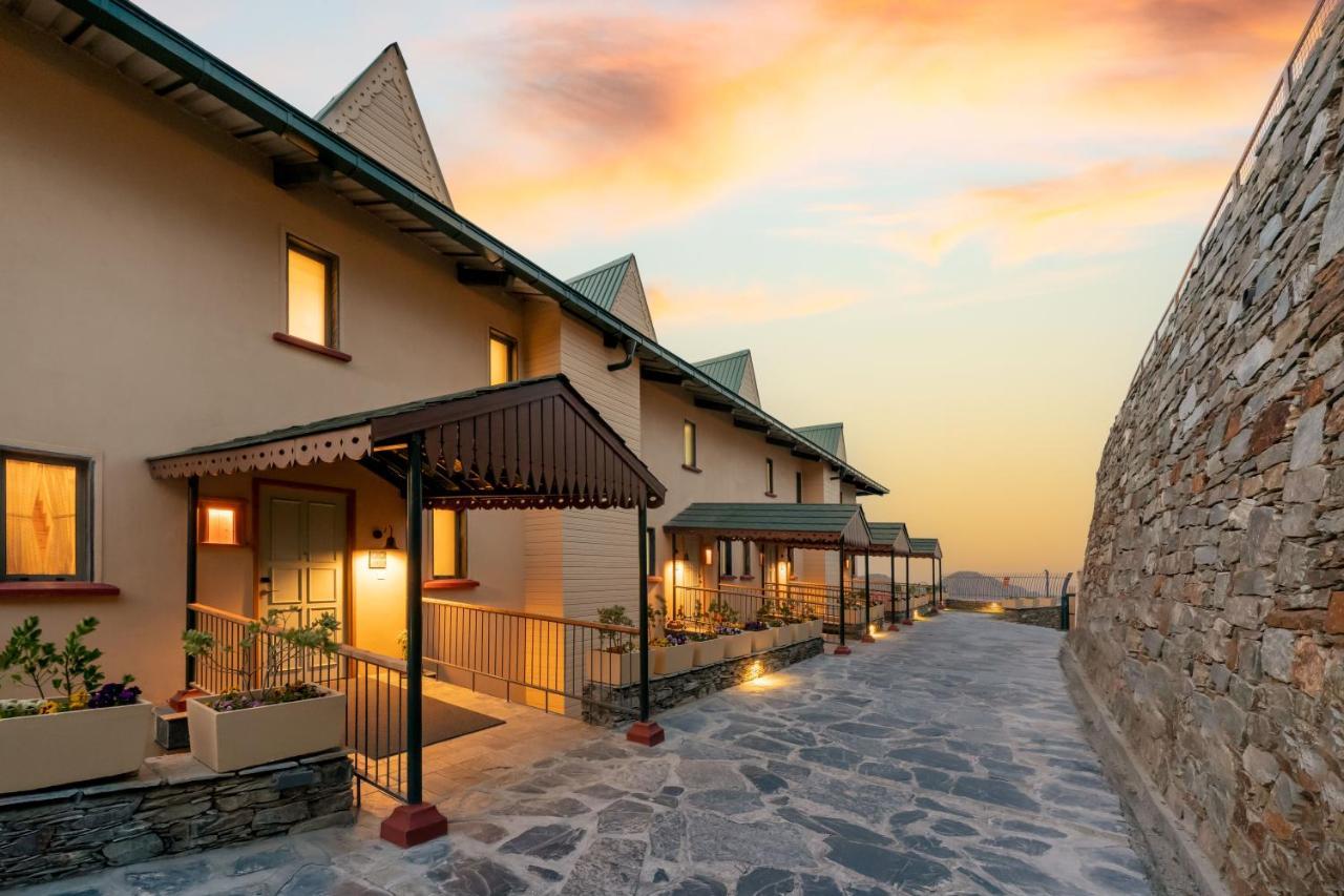 Taj Theog Resort & Spa Шимла Экстерьер фото