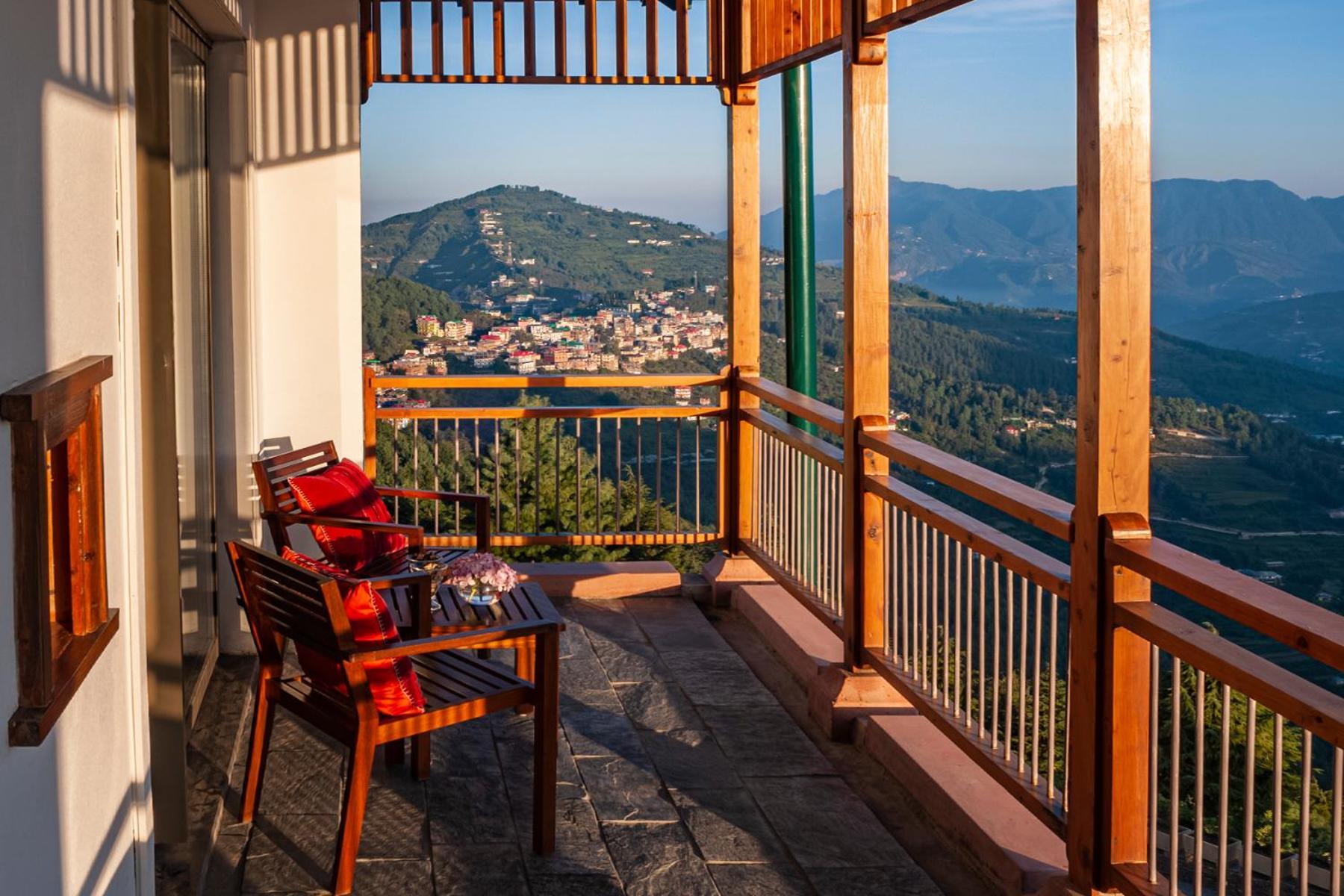 Taj Theog Resort & Spa Шимла Экстерьер фото